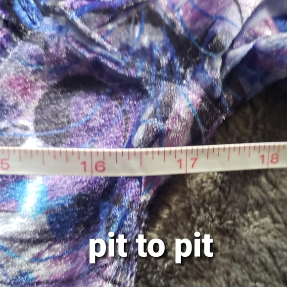 Live & let live top - Picture 6 of 6